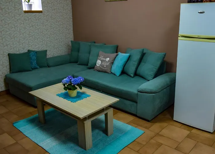 Lux Apartament Maroslele